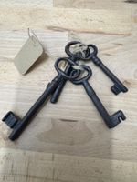 Dekorative Schlüssel aus Metall, 4 Stk, Vintage Look