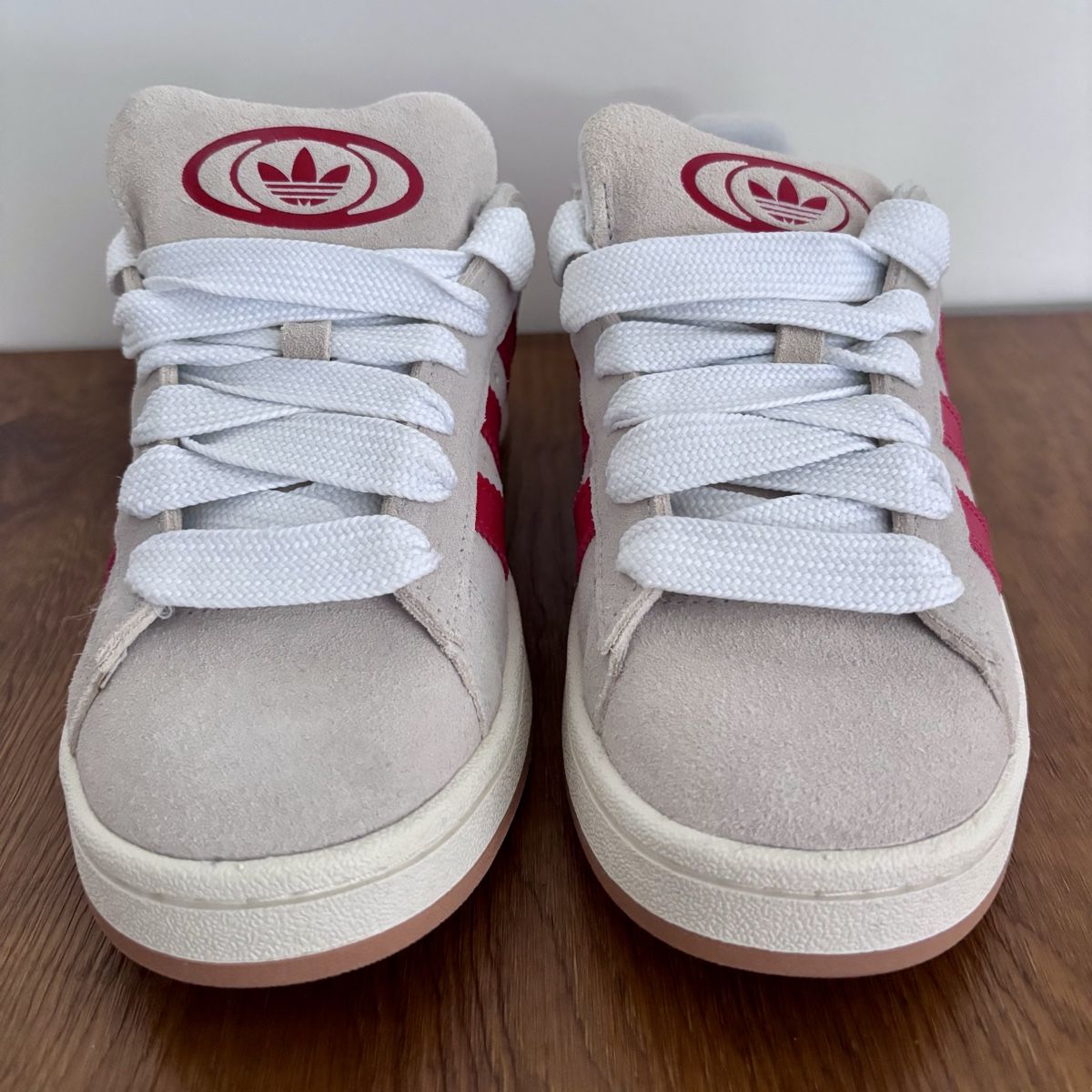 Adidas Scarpe da donna: Adidas Camper in Weiss – Nuovo (secondo la descrizione) da Herzogenbuchsee venduto da bir_52nf 1