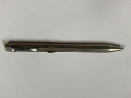 Vierfarbenstift -Super Diktator 4