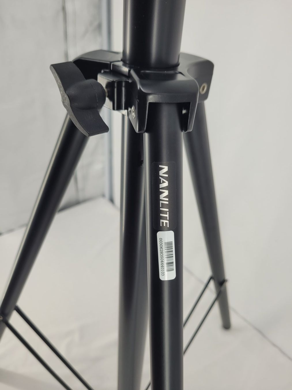 Stative & Köpfe: NANLite LS-288-5/8 – Neu und originalverpackt aus Lausanne von PlusValue_Lausanne 2