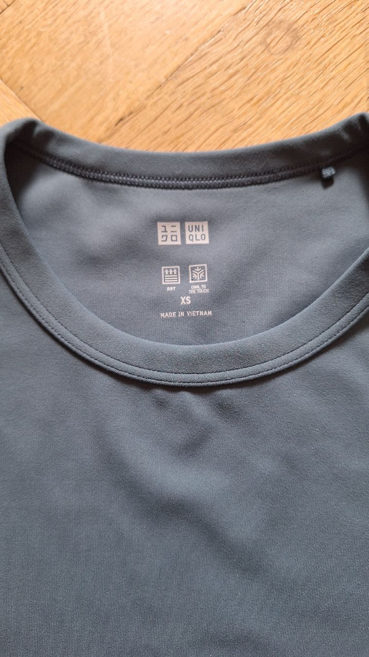 Uniqlo T-Shirts: Sport Shirt Uniqlo – Gebraucht aus Bern von Mirja1992 1