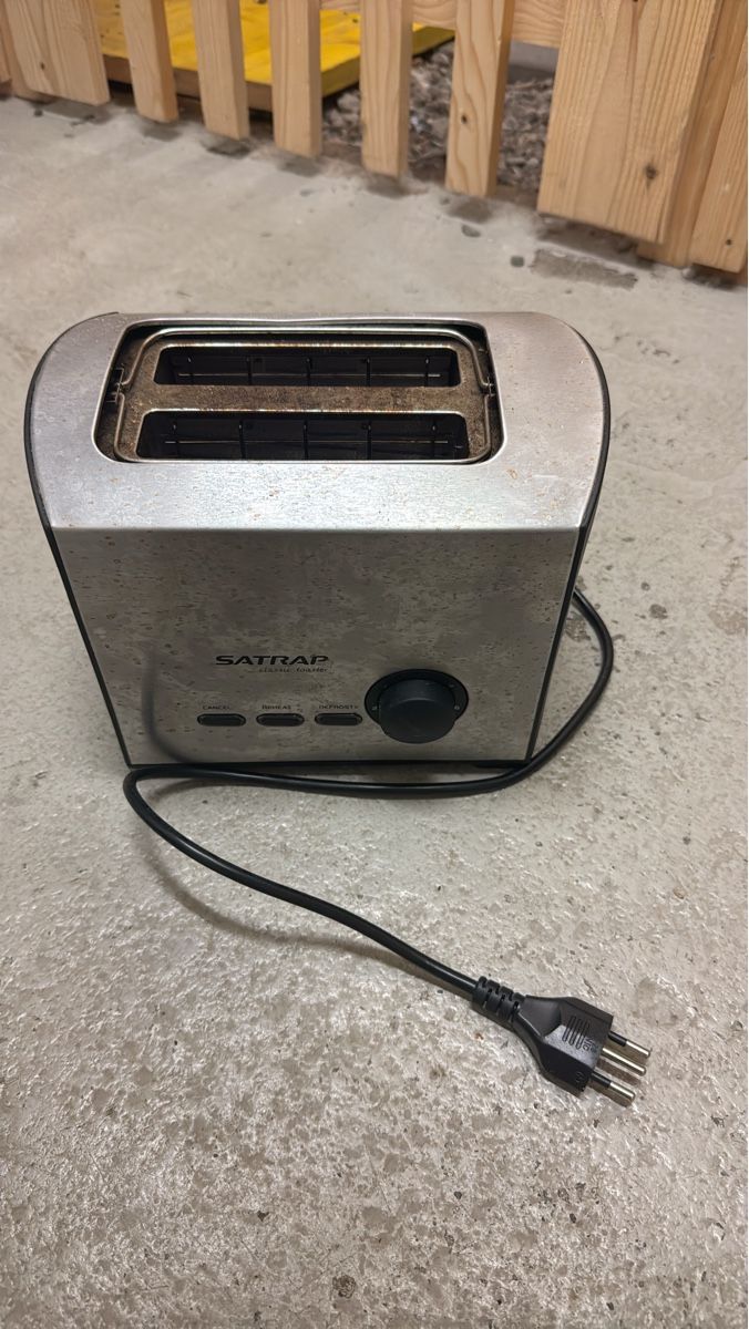 Komplettküchen: SATRAP Toaster Stainless Steel 2 Slices Used – Gebraucht aus Zürich von constgemm