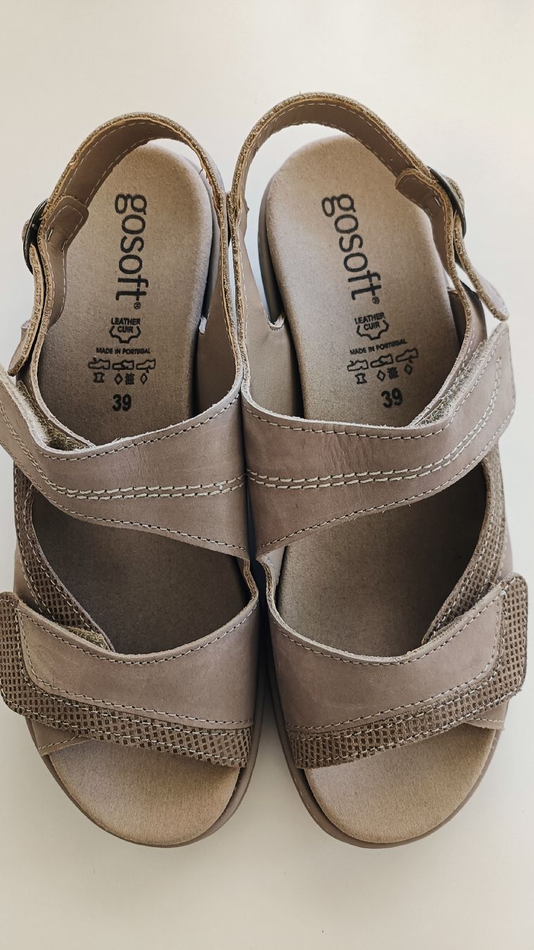 Scarpe da donna: Sandalen 39 beige – Usato da Villmergen venduto da toptip1970 3