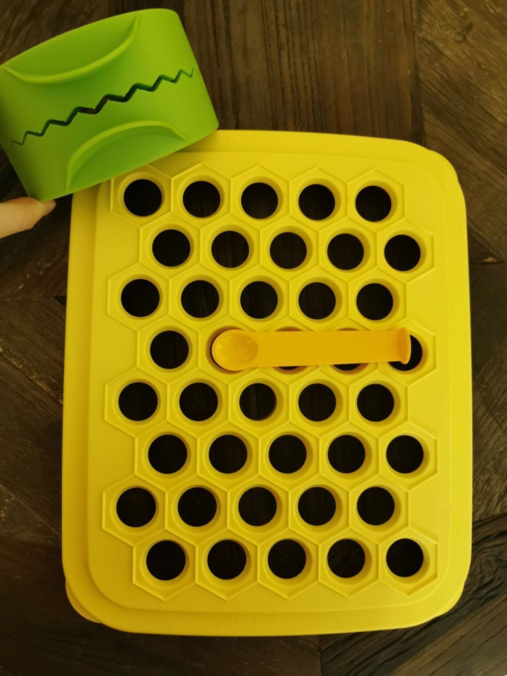 Tupperware Elettrodomestici da cucina: Tupperware Ravioli maker/ Happy Snack + Teigfalle – Nuovo (secondo la descrizione) da Stäfa venduto da basidis 1