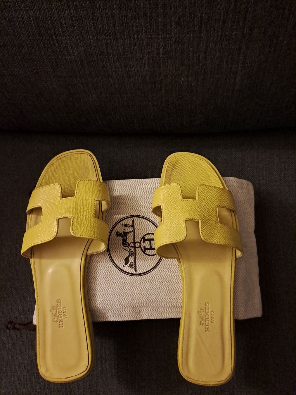 Hermès Scarpe da donna: Mules Hermès – Usato da Genève venduto da Cinely 1