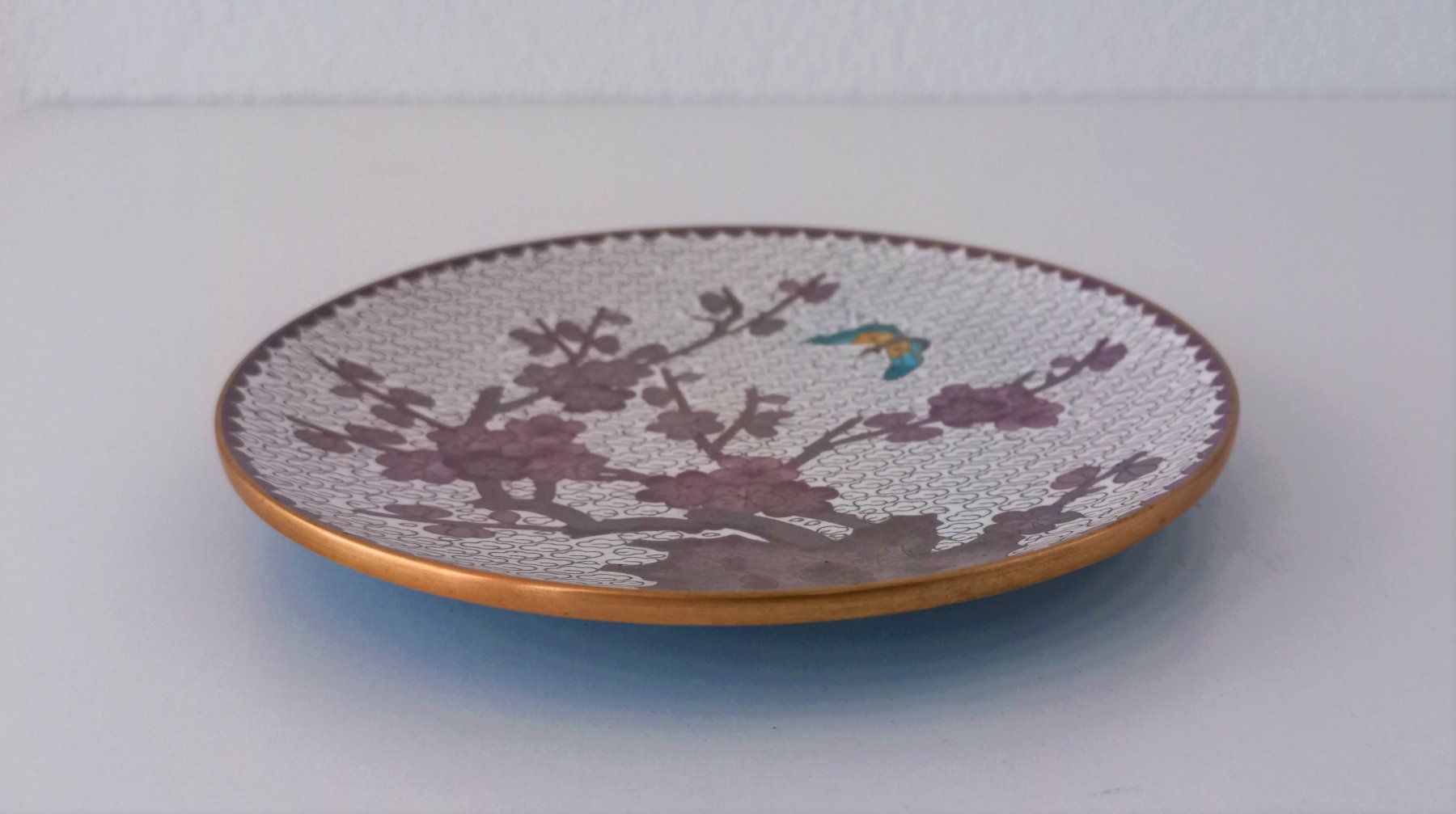 Piatti: Cloisonné Teller weiss, China – Usato da Bévilard venduto da Orscha 1