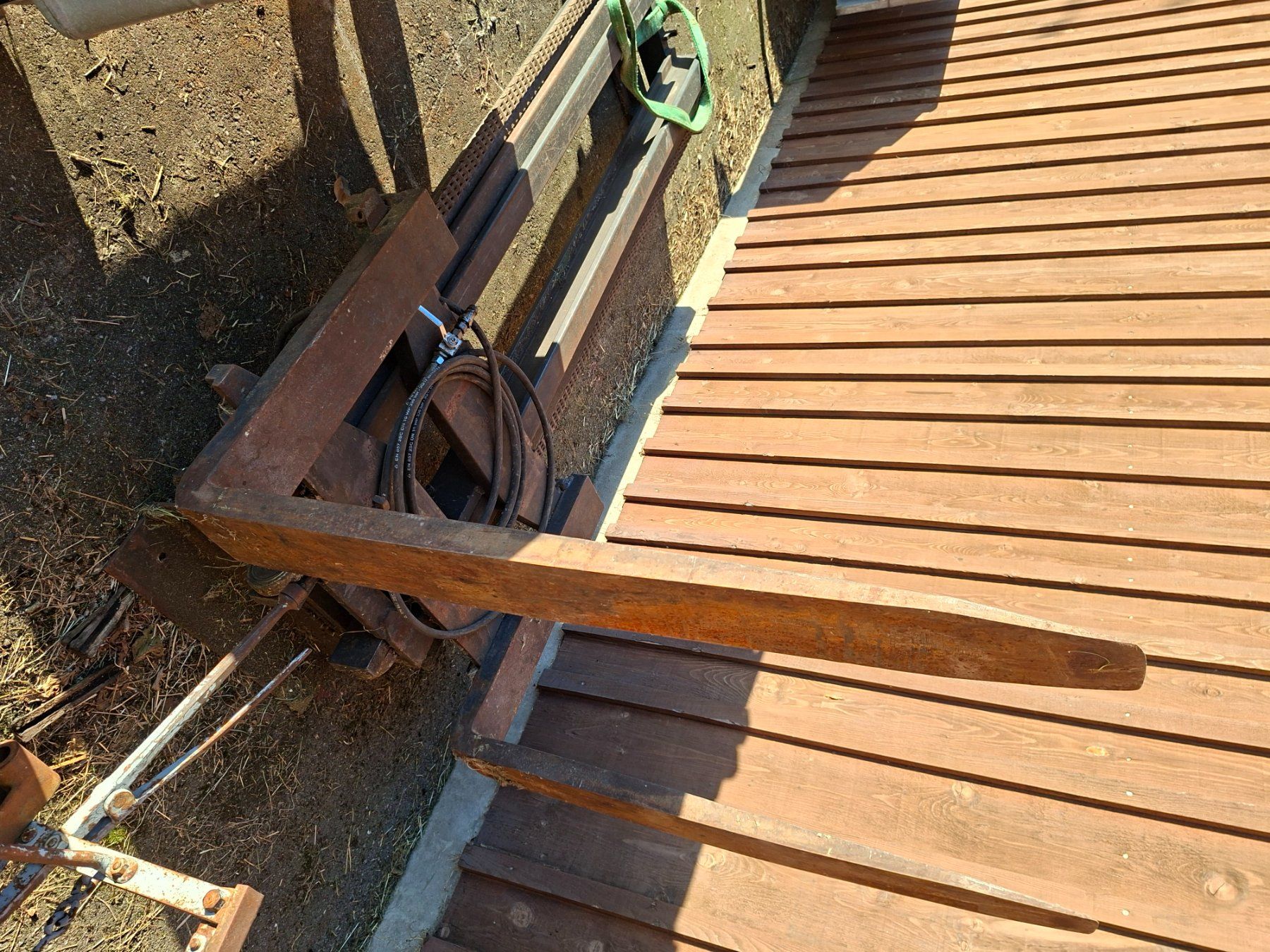 Carrelli elevatori e a forche: Staplermast, Lift – Usato da Ganterschwil venduto da Waespetech 1