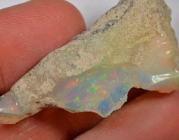 46.6 Karat - Roher Äthiopischer Welo Opal