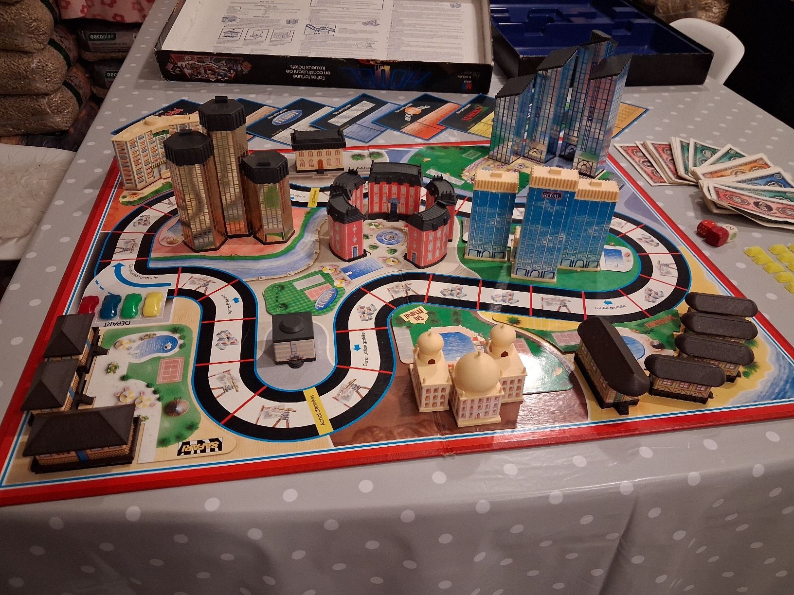 Giochi: jeu Hotel – Usato da Mayens-De-Chamoson venduto da arvine29 3