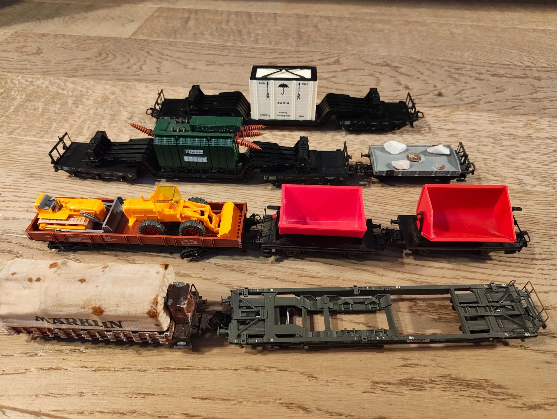 Märklin Modellini di ferrovie: Märklin Güterwagen Set – Usato da Lonay venduto da que_6phm