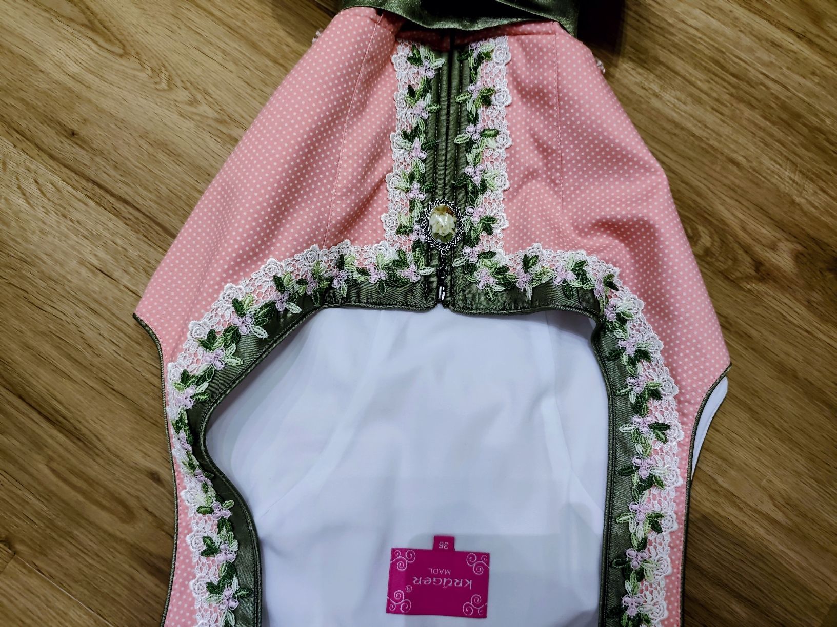 Krüger Vestiti: Dirndl KRÜGER - Gr. 36/38, kurz – Nuovo (secondo la descrizione) da Dussnang venduto da Rosenfee50 2