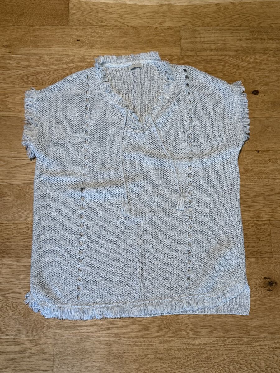 Maglioni & Felpe: WEISSER STRICKPULLOVER MIT FRANSEN – Usato da Zürich venduto da dbu_s8p2 2