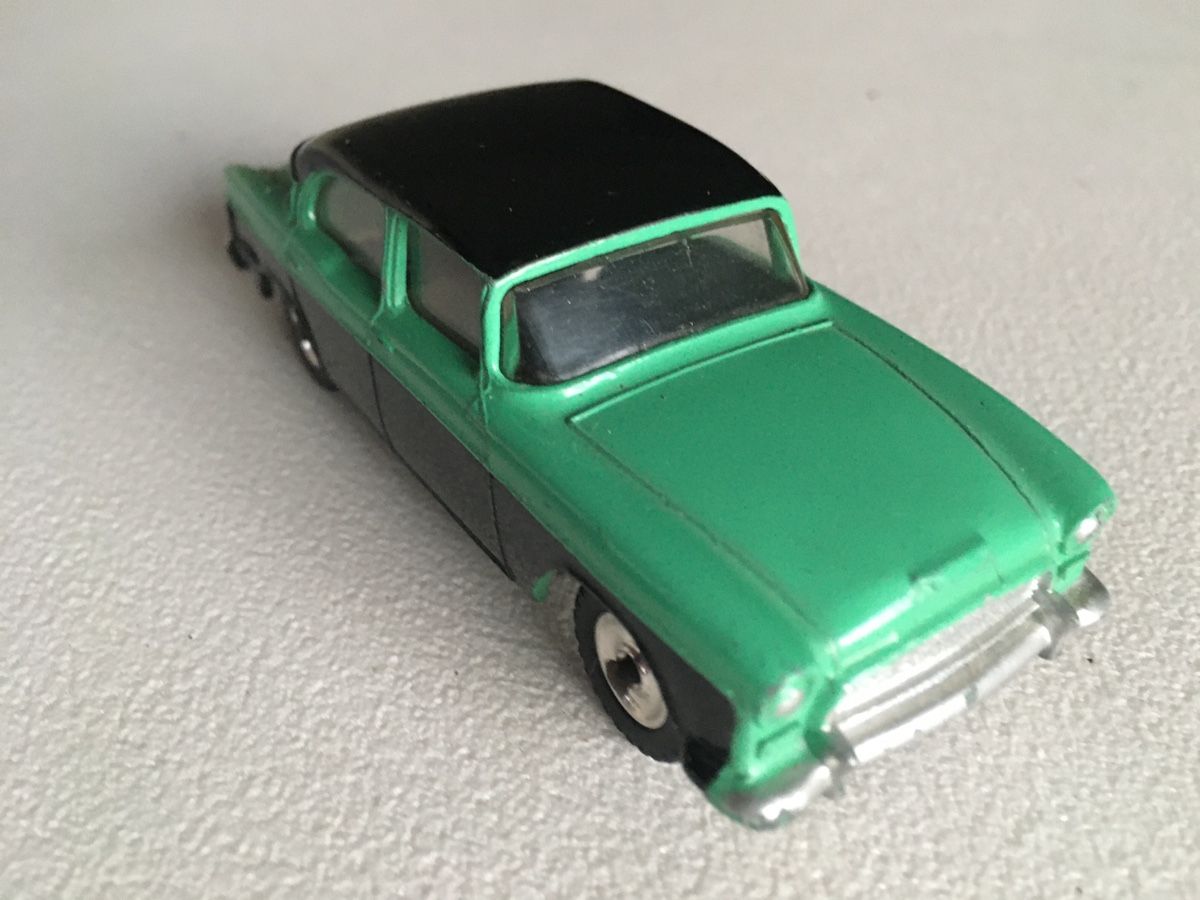 Dinky Toys Modellini d'auto: Dinky Humber Hawk – Usato da Grellingen venduto da Toyhamster