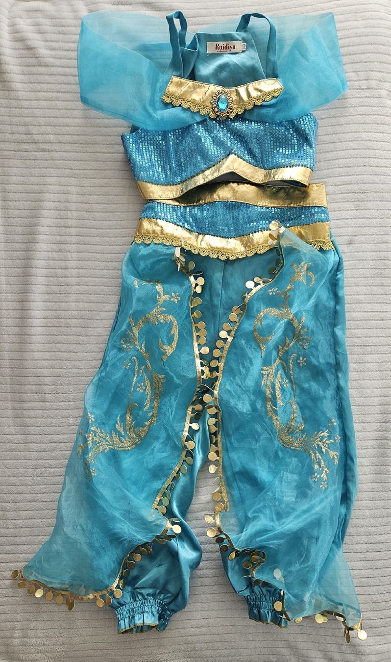Costumi: Kostüm Jasmin GR 140 – Usato da Büsserach venduto da DTM82