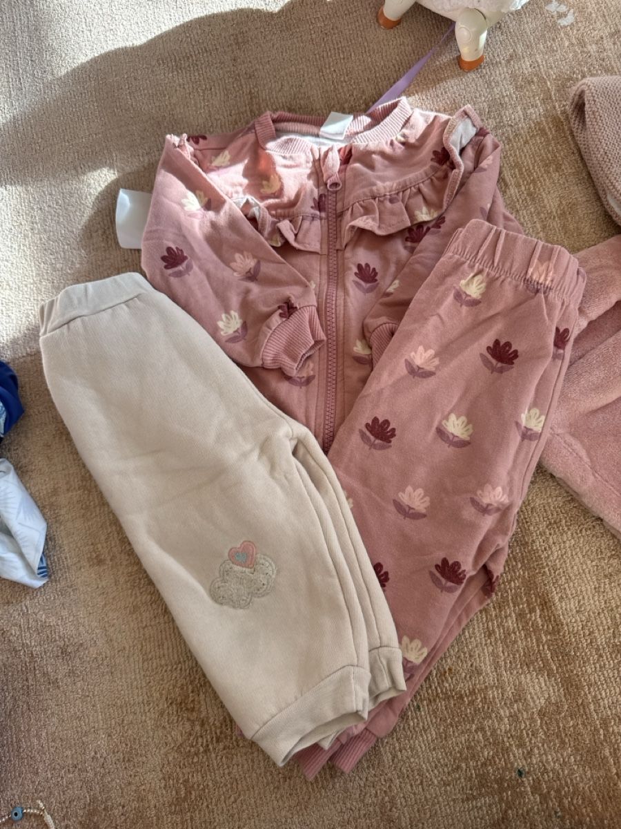 Kleiderpakete & -sets: Kinder kleider set – Gebraucht aus Biglen von goz_h8dv 1