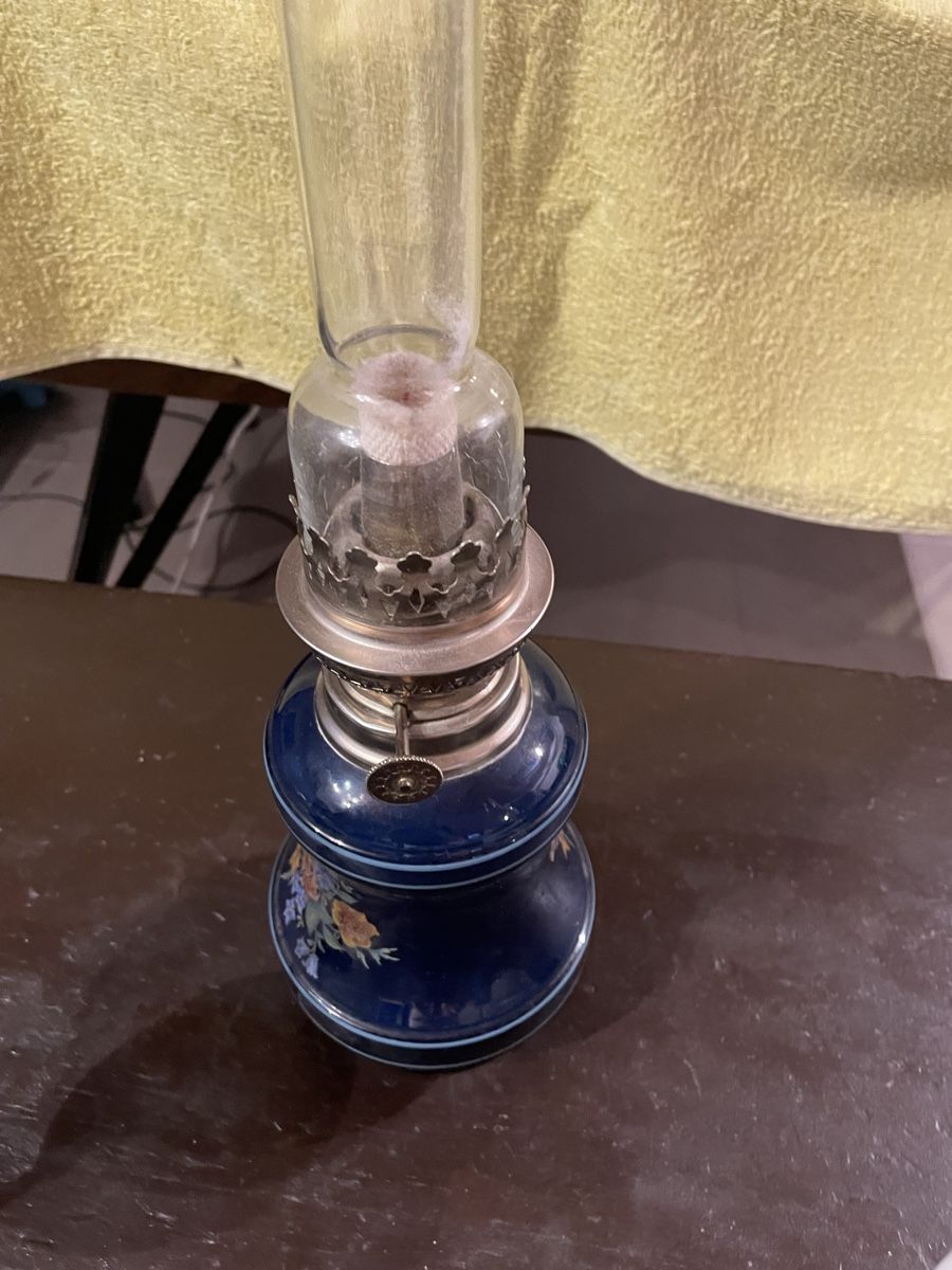 Lampade: 3 lampes à pétrole – Usato da Colombier NE venduto da mistigris007 1