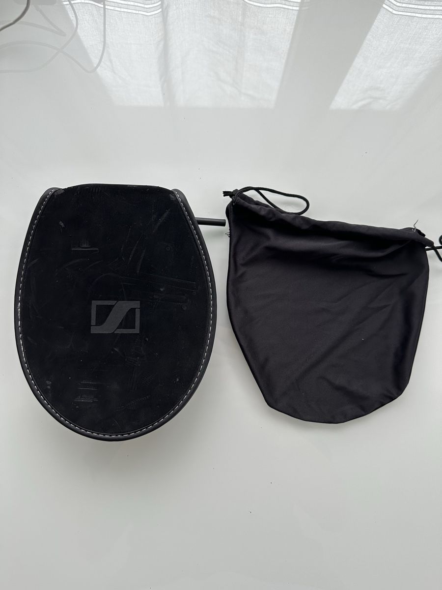 Sennheiser Cuffie: Sennheiser MOMENTUM On-Ear Kopfhörer – Usato da Bern venduto da Runnit 7