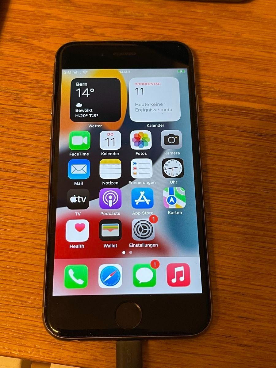 Apple Telefoni cellulari / Smartphones: Apple iPhone 6s – Usato da Zürich venduto da mdjilas