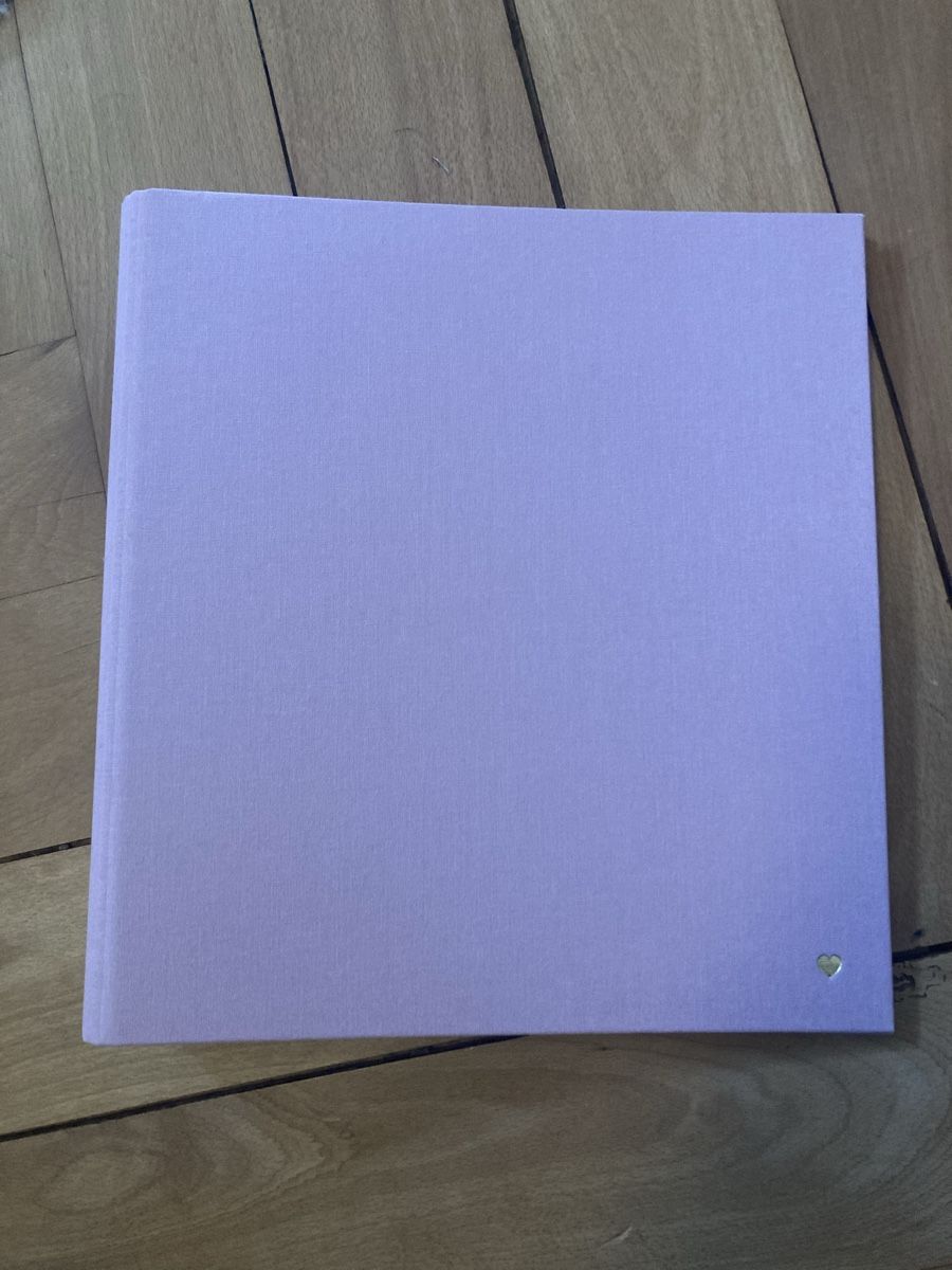 Raccoglitori: Bookbinders wunderschöner Ordner A4 mit dicken Blättern – Usato da Luzern venduto da bettinaalexandra