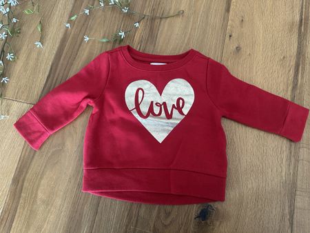 Old Navy Pullover Grösse 12-18 M rot mit Herz❤️❤️