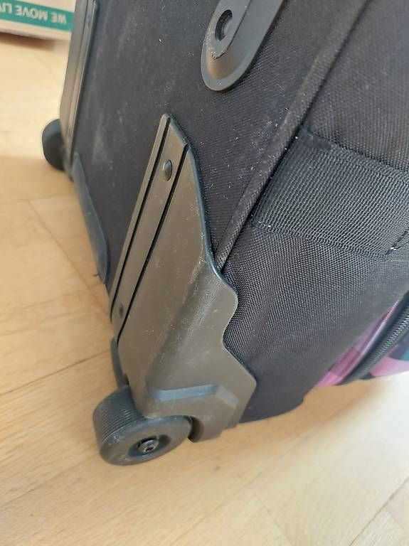 Dakine Reisekoffer: Dakine SPLIT Roller 110L Hawaii – Gebraucht aus Köniz von css_pjq9 1