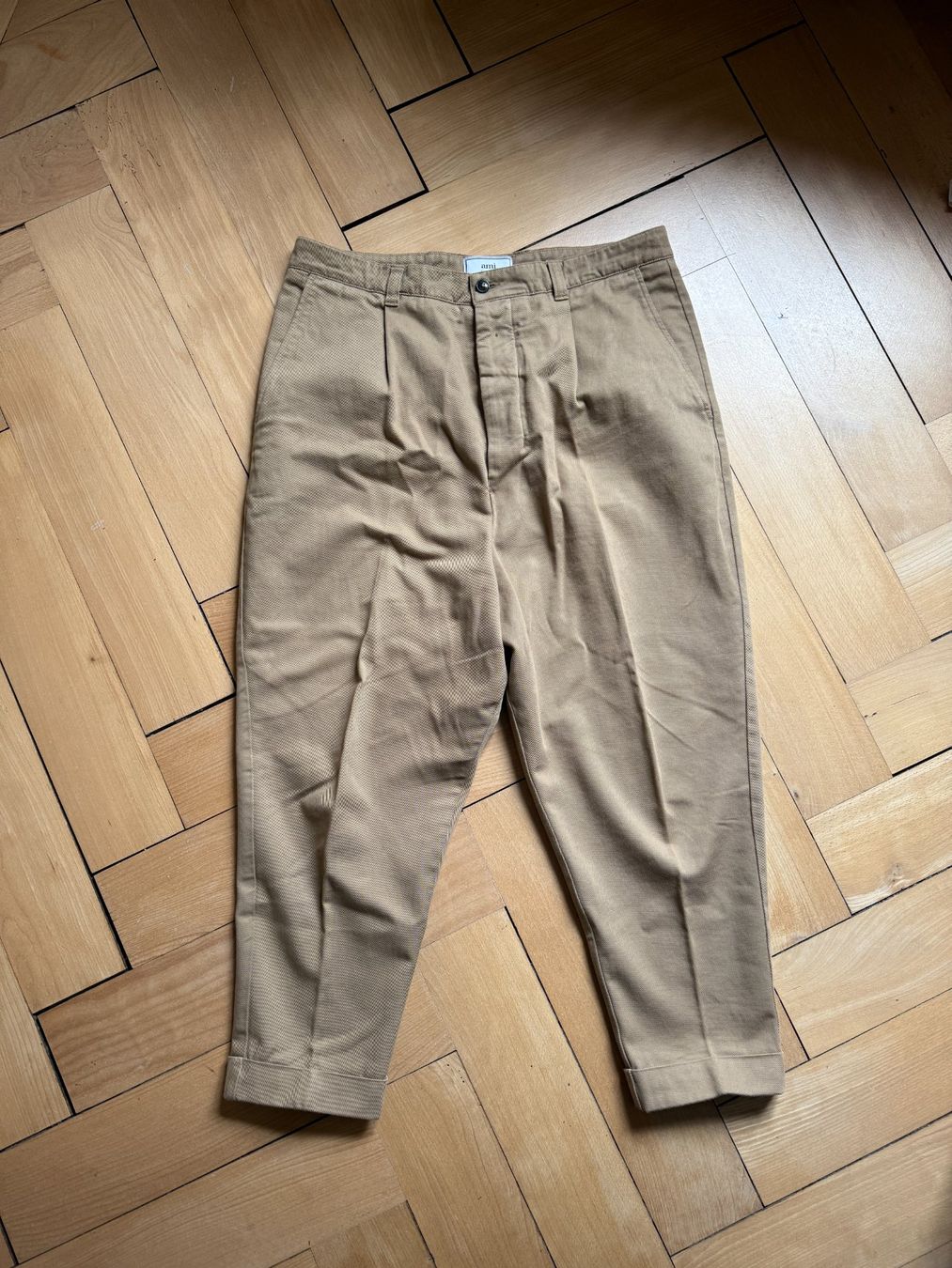 Pantaloni: AMI ALEXANDRE MATTIUSSI - Hose hellbraun L – Usato da Zürich venduto da Diazaio