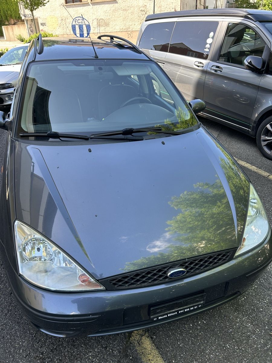 Ford Automobili: Ford Focus 1.8 16V – Usato da Waltenschwil venduto da alfarumore