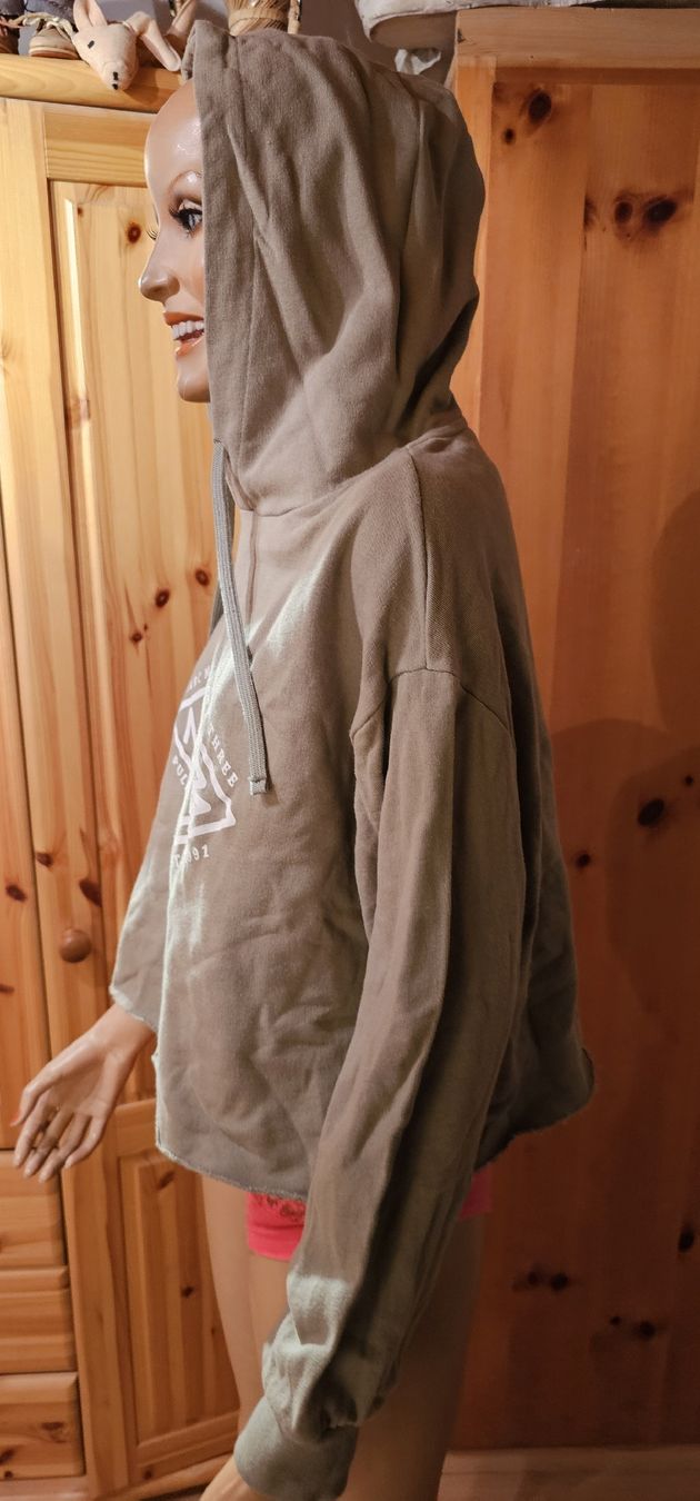 Maglioni & Felpe: Hoodie in grün gr.L – Usato da Ferden venduto da jemyce 2