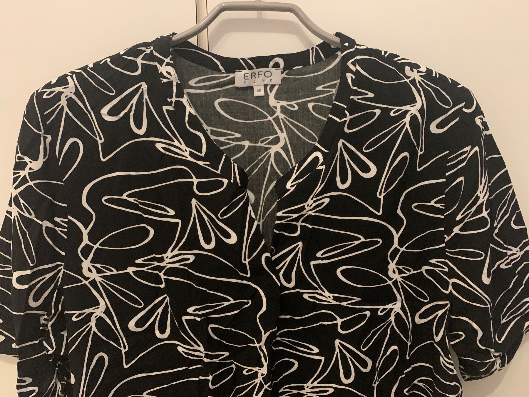 Camicette: Sommer Bluse von ERFO – Nuovo e nell'imballaggio originale da Lausen venduto da tiguan07 1