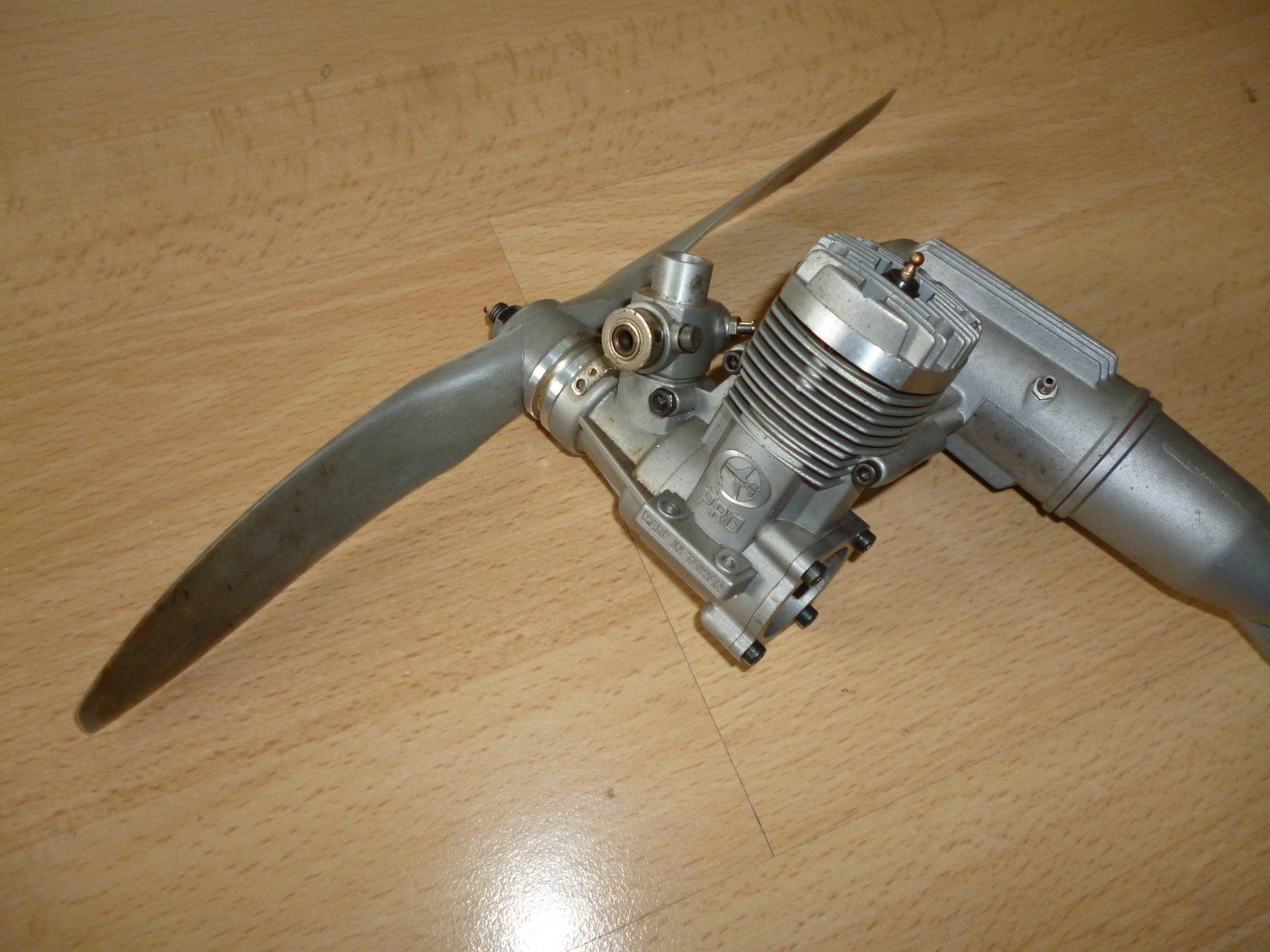 RC Kits de montage: Breitling Modellflugzeug RC – D'occasion à Neuhausen par Charlotte51 6