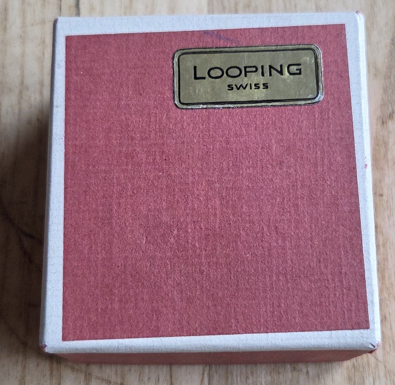 Looping Wecker: LOOPING, Weker, mechanisch. – Gebraucht aus Bottighofen von Absaras 3