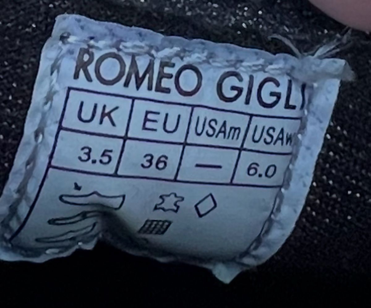 Damenschuhe: ROMEO GIGLI  Samt Lack Grösse 36 – Gebraucht aus chur von Ika11 7