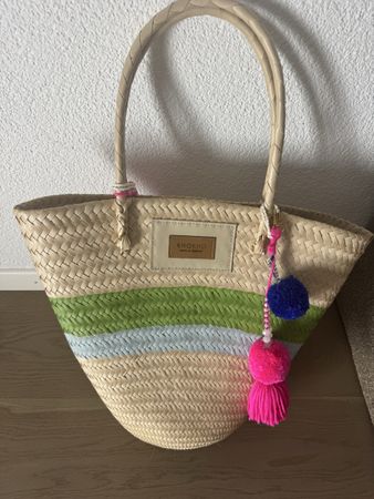 Strand  Korbtasche mit Bommeln Eswatini