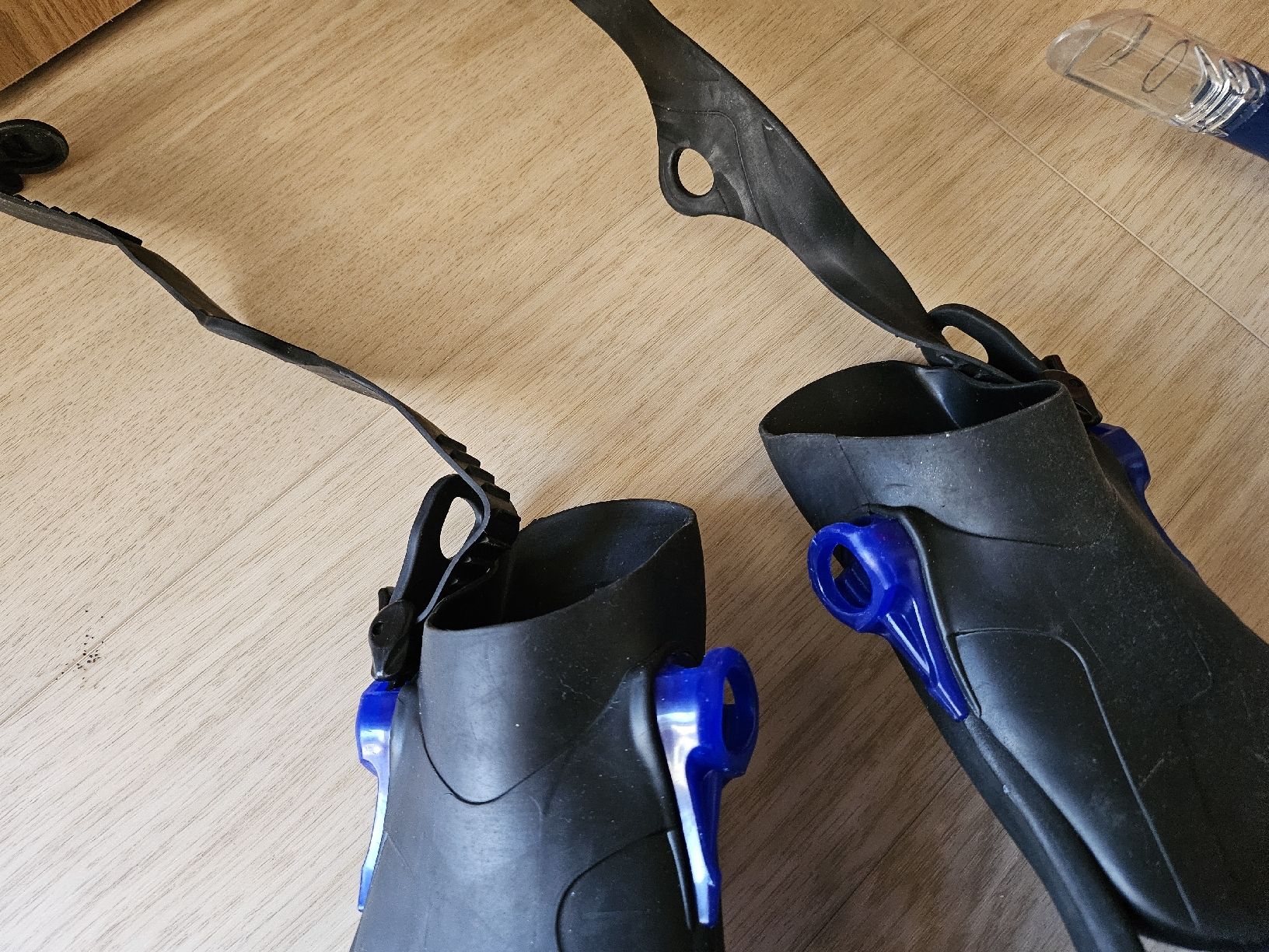 Mares Flossen, Masken & Schnorchel: Palmes Deepblue + tuba Mares – Gebraucht aus La Joux FR von  3
