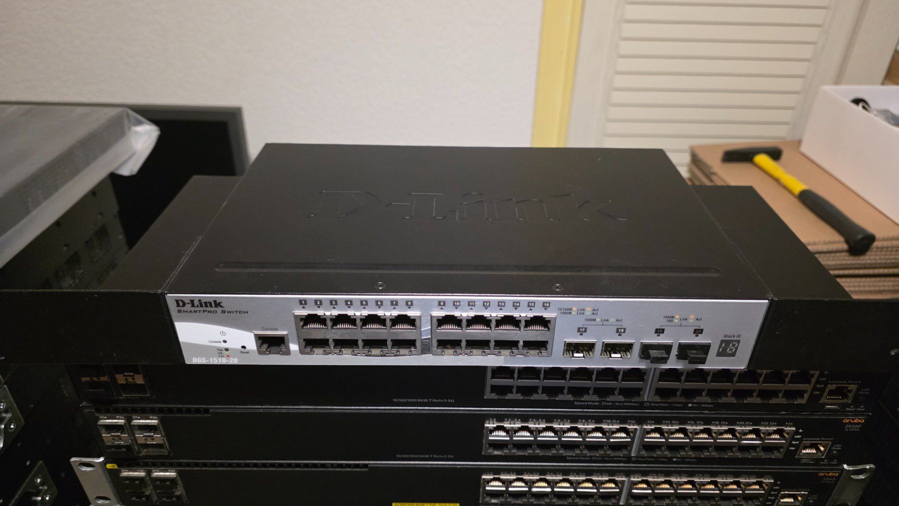 Dlink Hubs & Switches: D-Link DGS-1510-20 – Gebraucht aus Matran von arom786 1