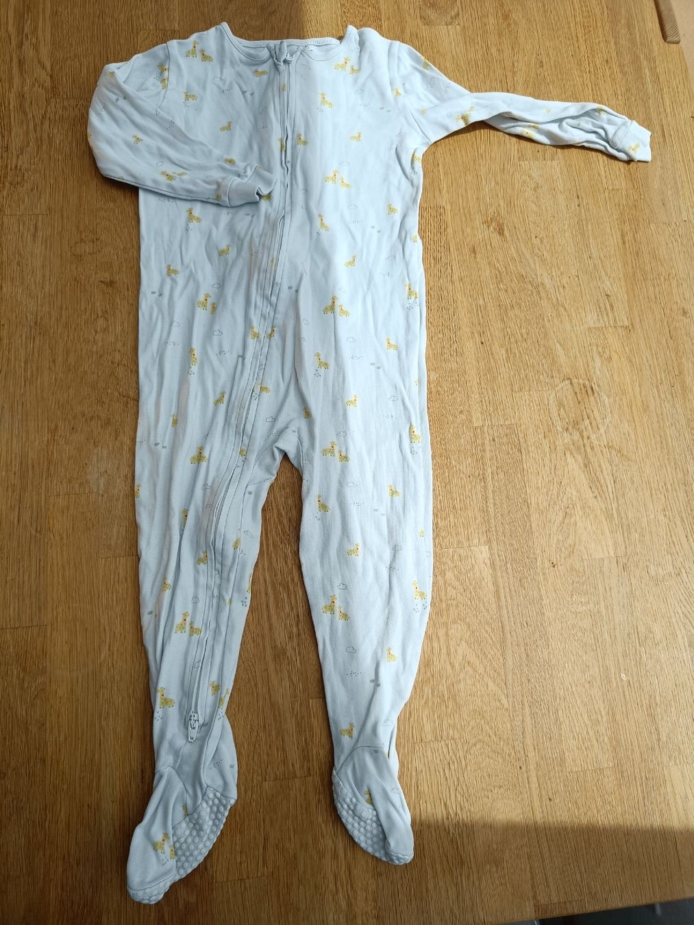 Pyjamas & Ähnliches: Pyjama Grösse 92 – Gebraucht aus Jaberg von urig17.