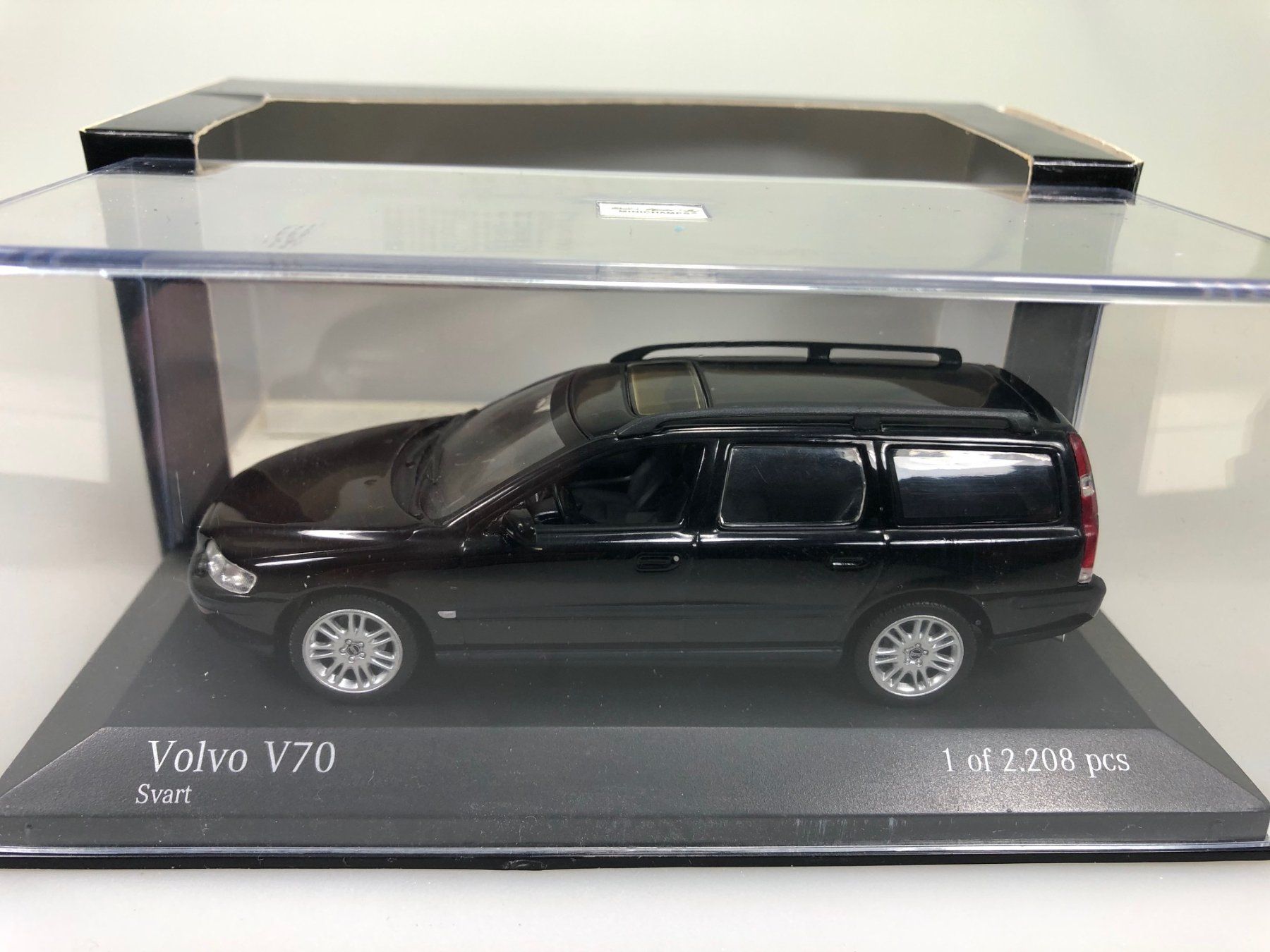 Volvo Modellini d'auto: Volvo V70 - Minichamps - 1:43 – Usato da Widen venduto da Himan 2