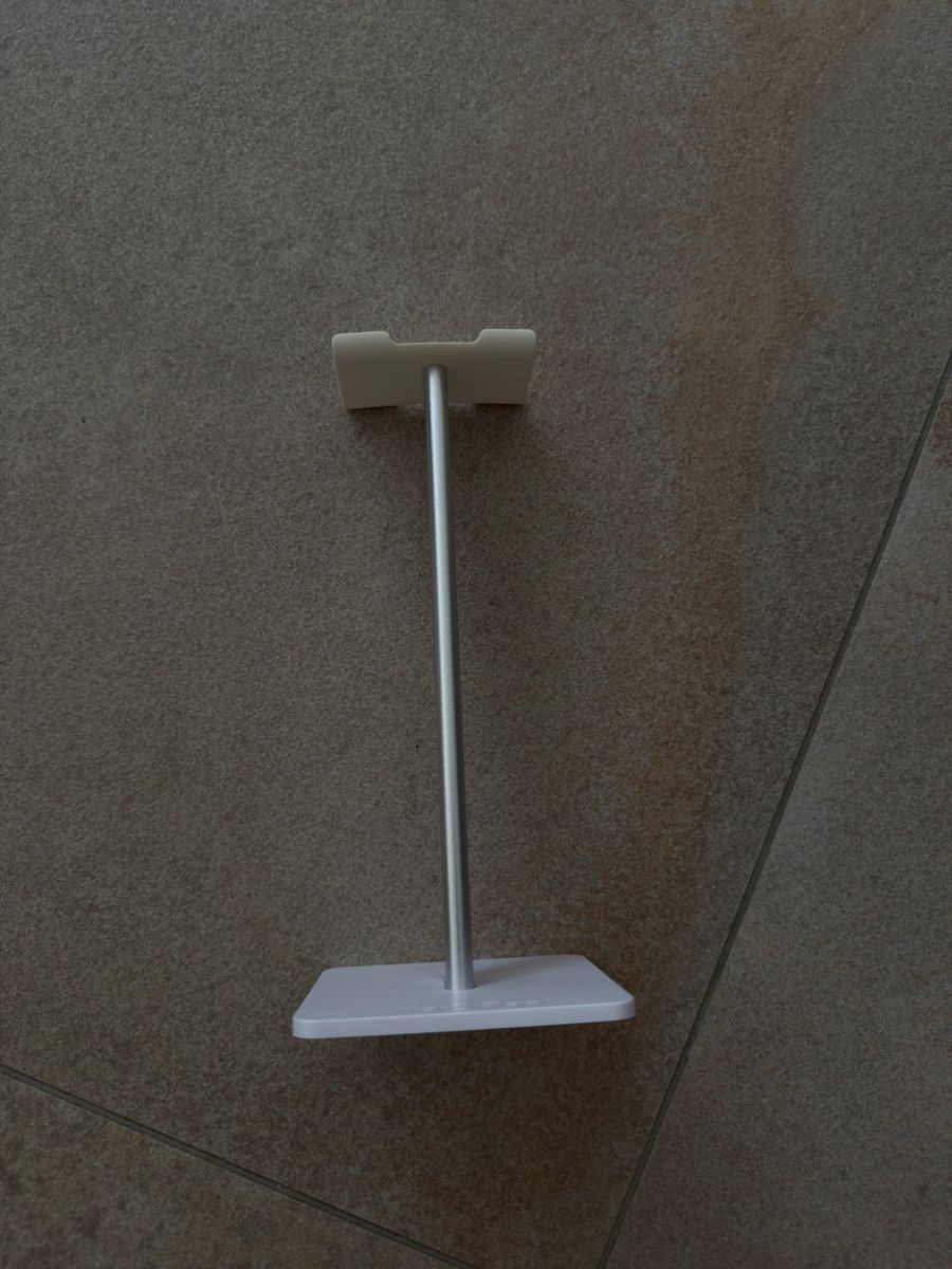 Altro in Decorazioni & Accessori: Headset Stand – Usato da Bernex venduto da Oma44