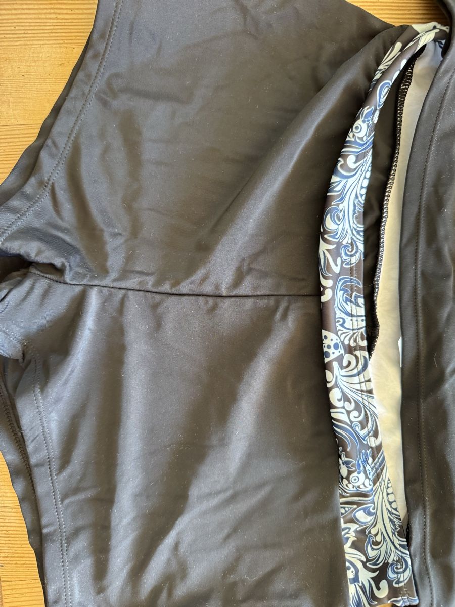 Badekleider & Bikinis: Maillot bains à taille L Sophie – Gebraucht aus Veyrier von kimedovapa 1
