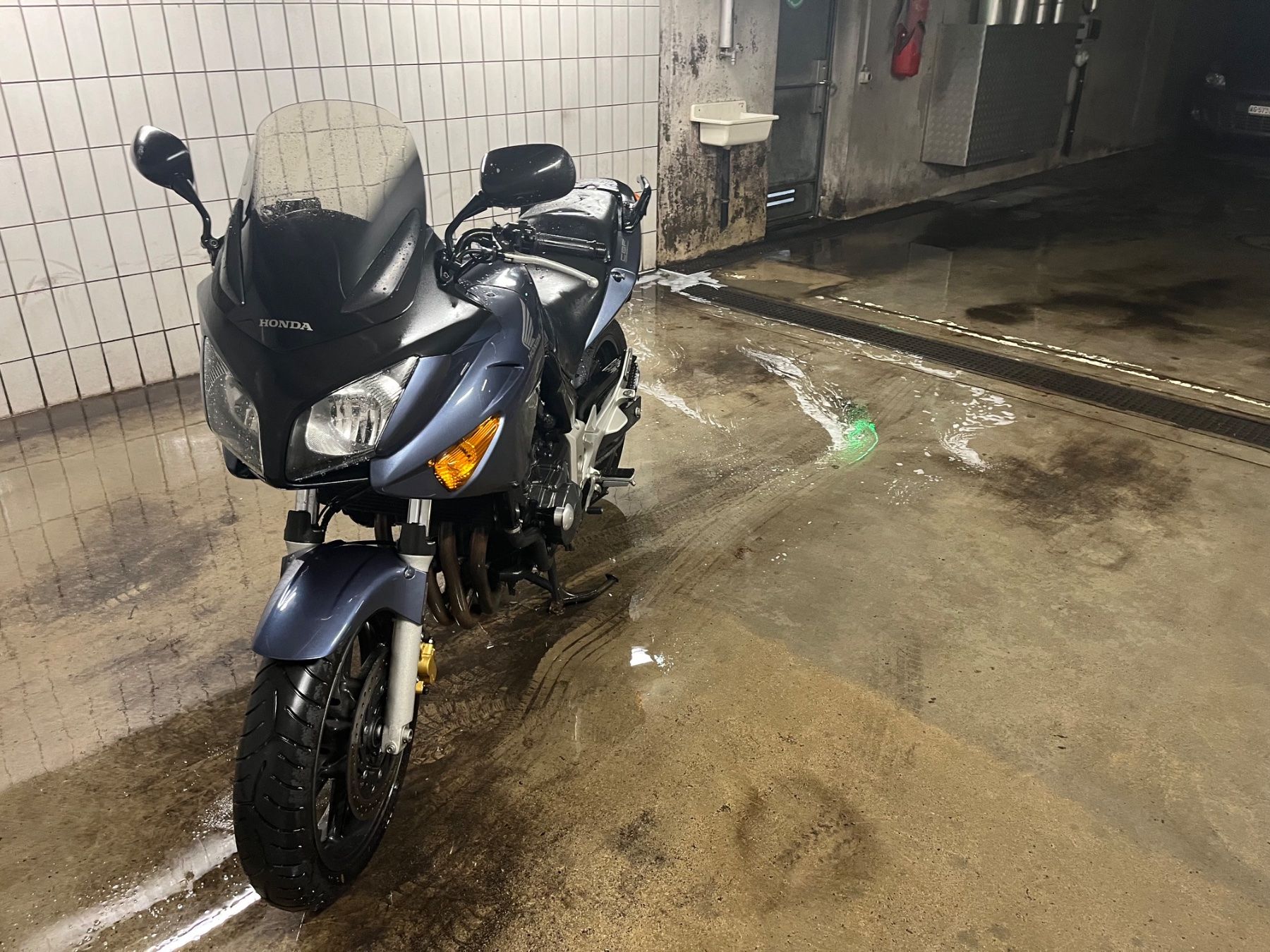 Honda Strada: Zu verkaufen Honda CBF600SA – Usato da Rheinfelden venduto da Rrene57 2