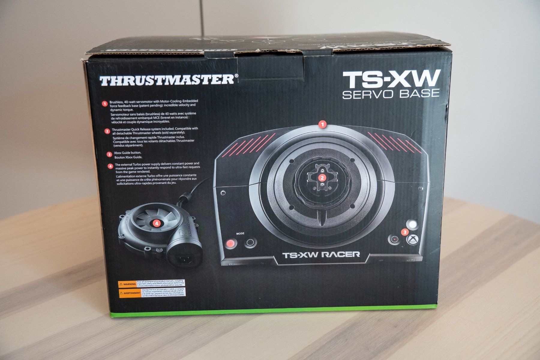 Thrustmaster Manettes: Thrustmaster TS-XW Servo Base - Comme neuf – D'occasion à Zürich par louis.crc