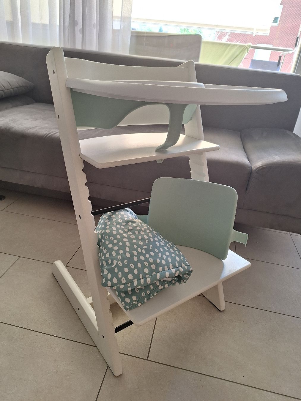 Stokke Seggioloni: Triptrap Stokke& Baby Set & Sitzbezug & Traytisch & Silikon – Nuovo (secondo la descrizione) da Döttingen venduto da DuHaiduc