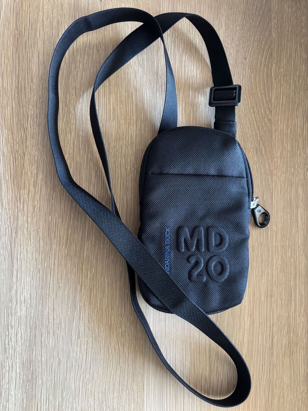 Mandarina Duck Taschen für Damen: MANDARINA DUCK - MD20 - Handytasche - schwarz - NEU – Neu (gemäss Beschreibung) aus Zürich von sihafa