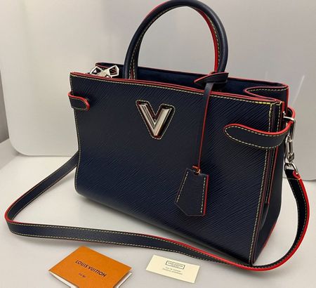 LOUIS VUITTON Twist