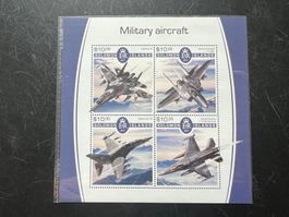 2017 Salomon Island Militär-Flugzeuge  Block **  (A637)