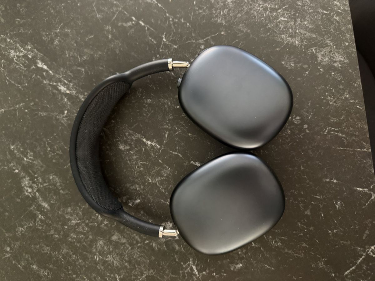 Apple Cuffie: Apple AirPods Max - Schwarz – Usato da Horgen venduto da dlo_qg22