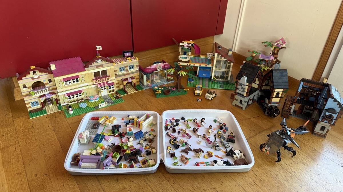Lego Giocattoli: Lego Häuser, Figuren Gebraucht – Usato da Künten venduto da Kuenten