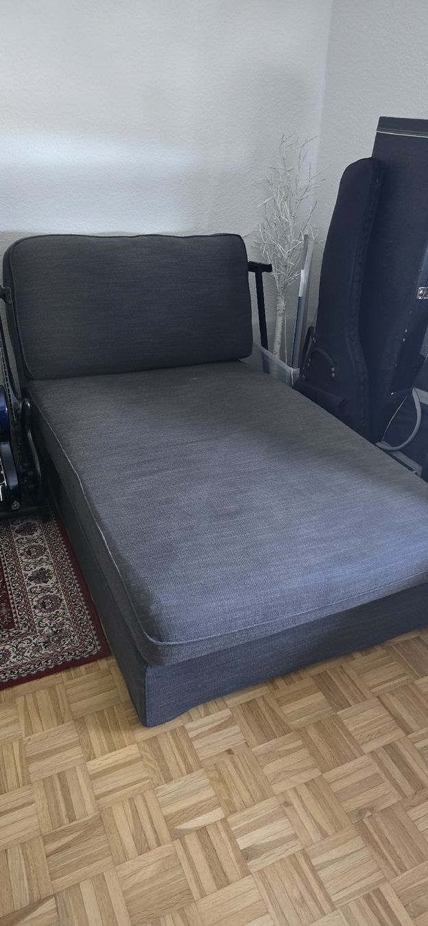 Ikea Sedie a sdraio: Chaise lounge IKEA grau 170cm – Usato da Meilen venduto da Roobiedoobie