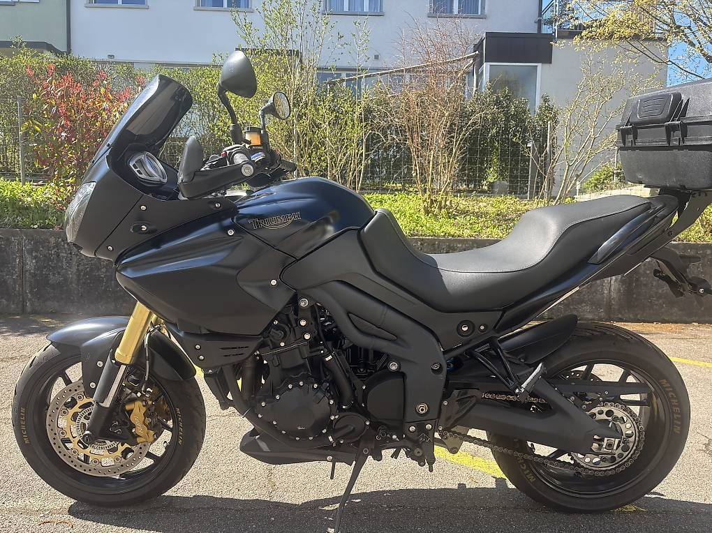 Strada: Triumph Tiger 1050 ABS – Usato da Urdorf venduto da 323br 1