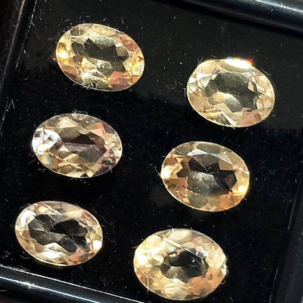 Pietre preziose: 6x citrines 7x5 mm - Valeur 55.- Fr – Nuovo (secondo la descrizione) da Grimisuat venduto da Valgem 2
